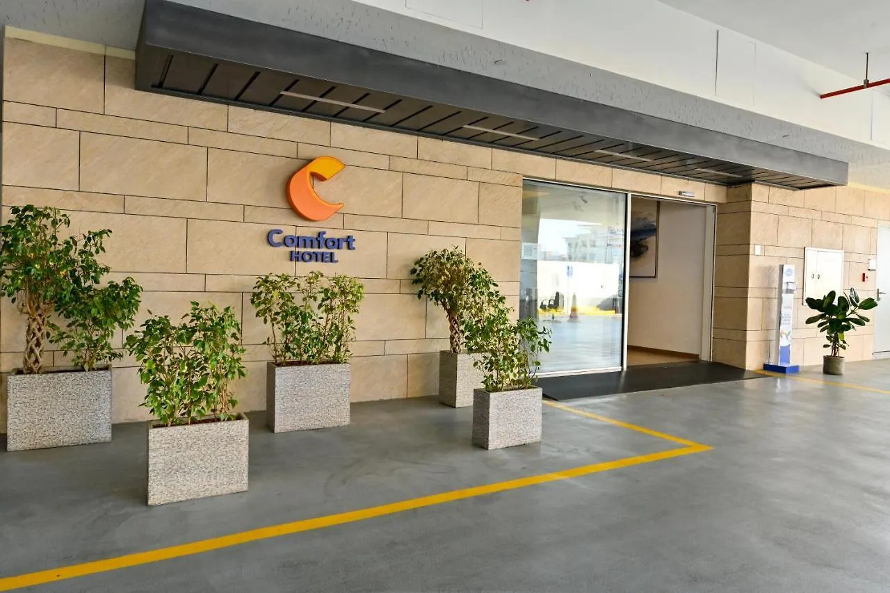 Comfort Hotel Jeddah King Road