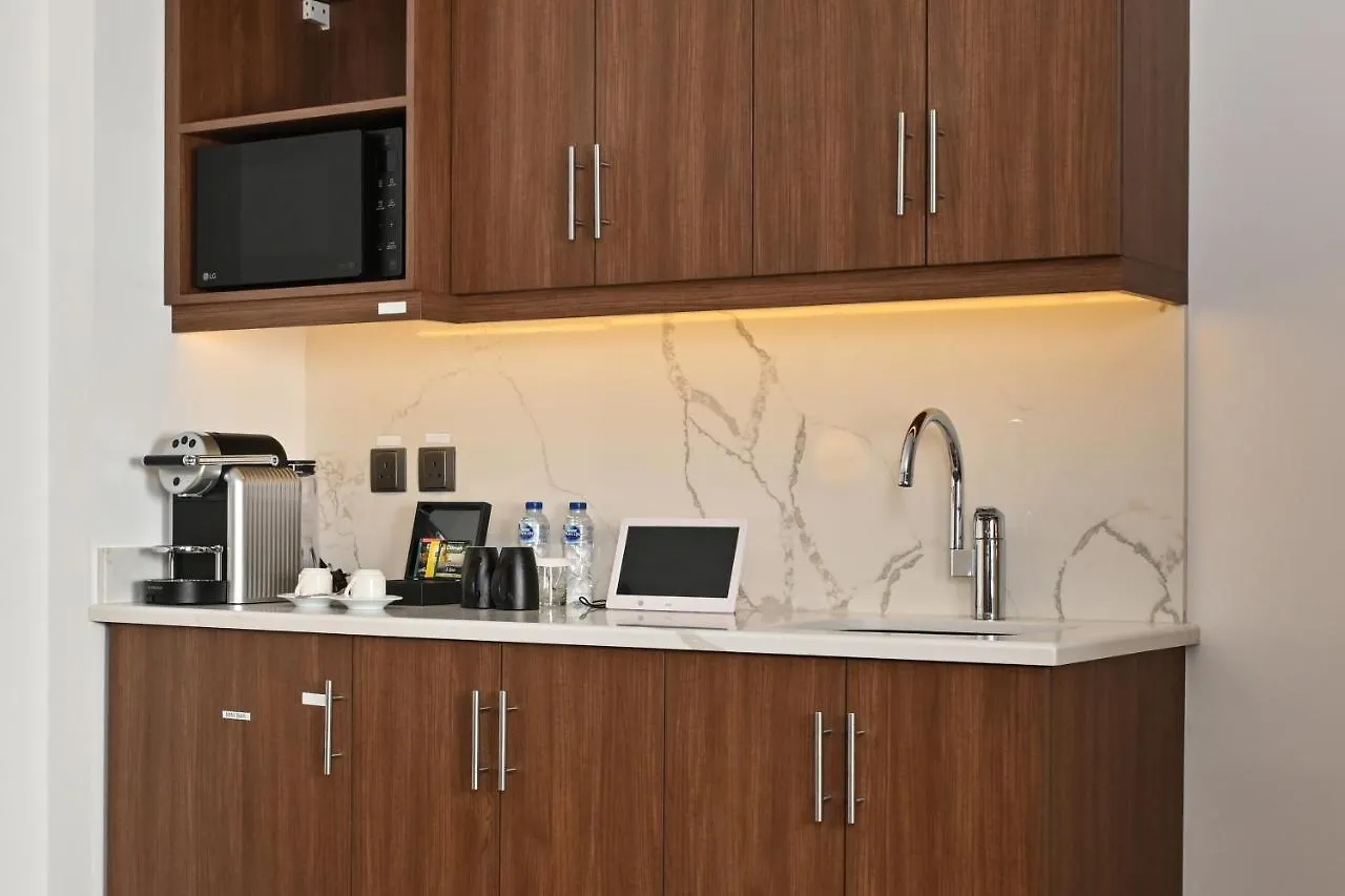 Comfort Hotel Jeddah King Road