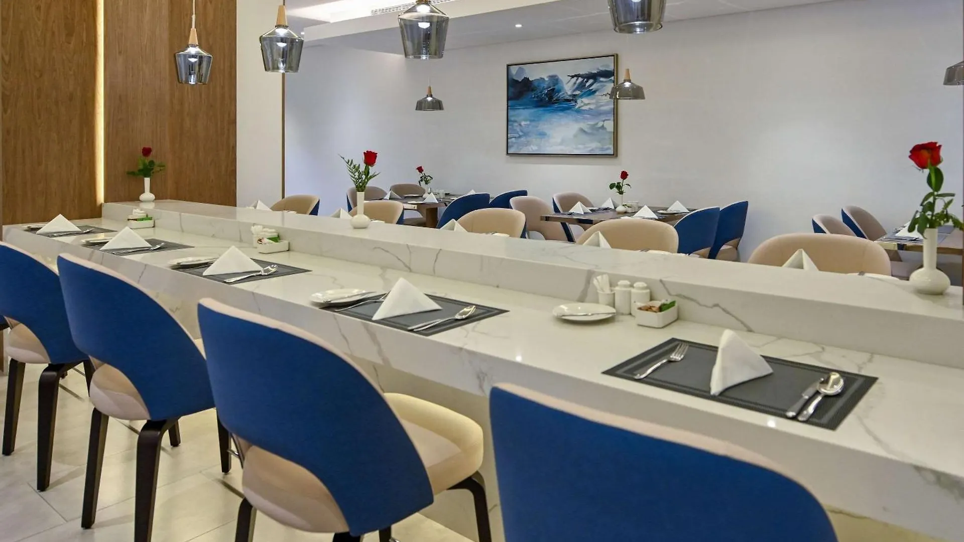 Comfort Hotel Jeddah King Road 3*,