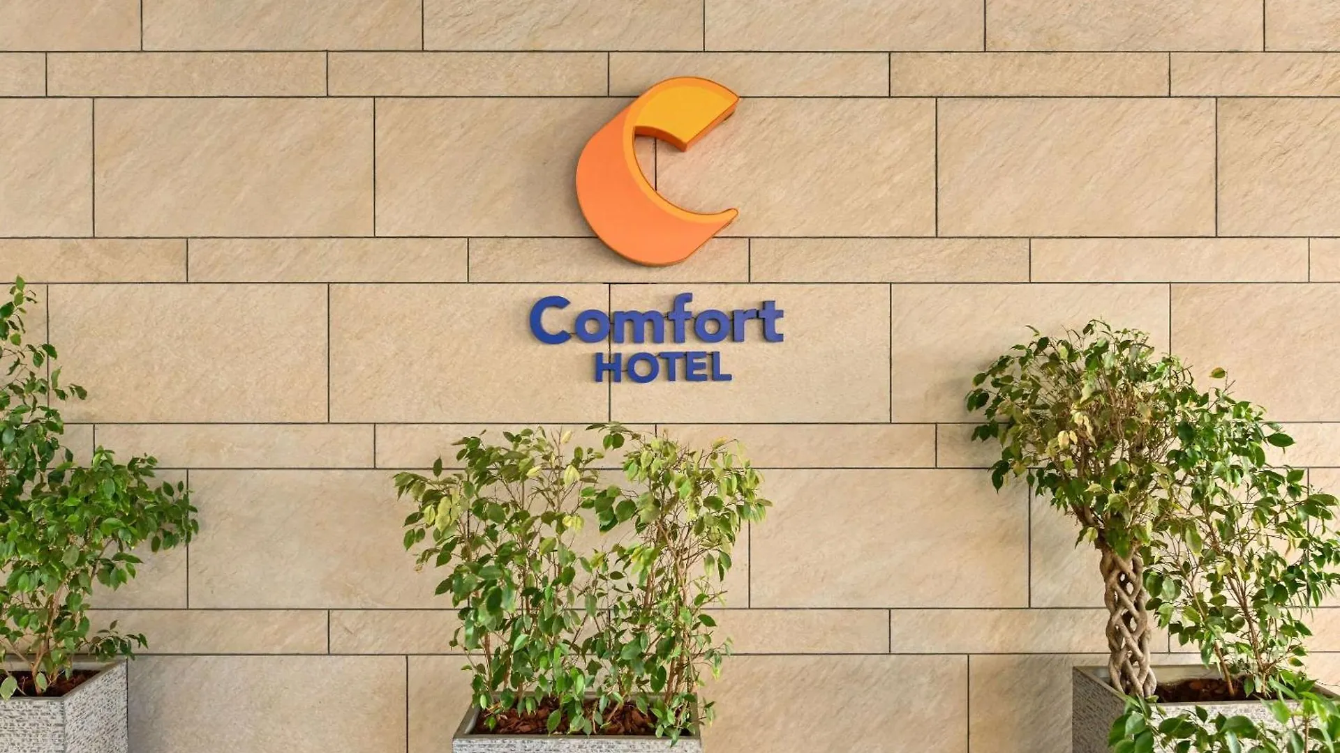 Comfort Hotel Jeddah King Road